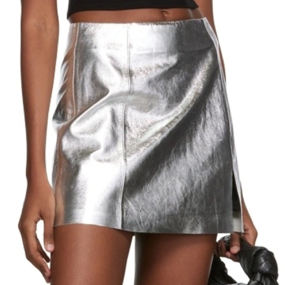 Reformation Veda Two Piece Set Size 4 - Picture 2 of 10
